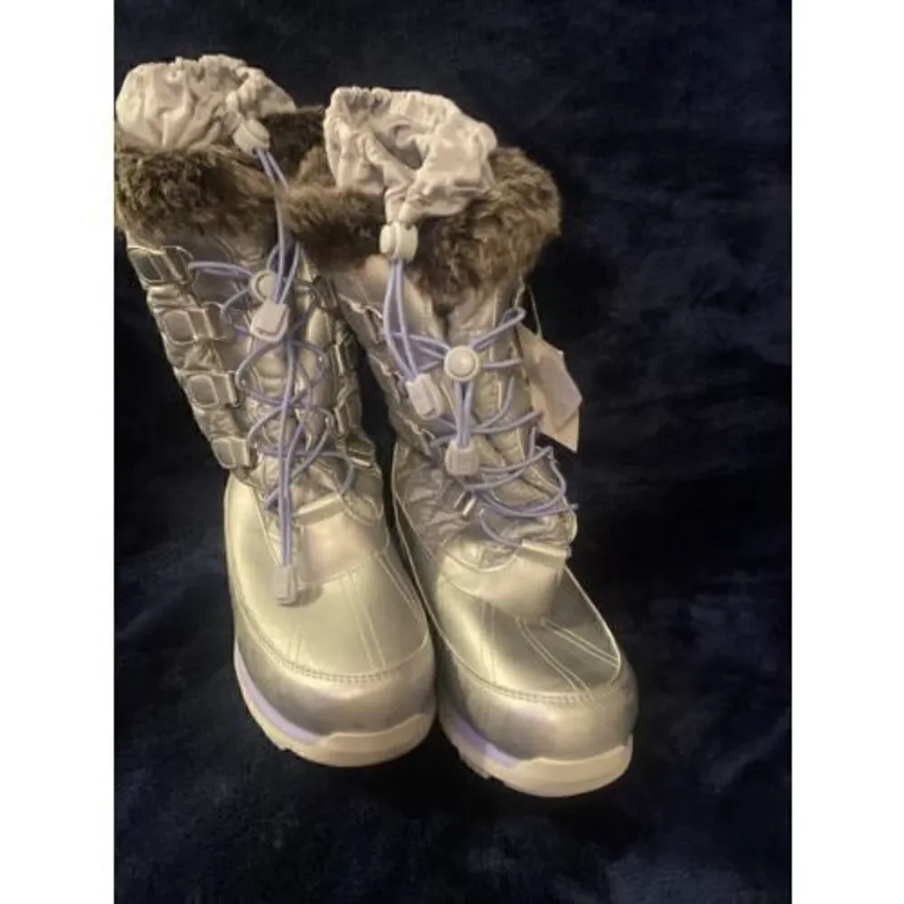 Lands end winter snow boots warm silver faux fresistent women Size 4